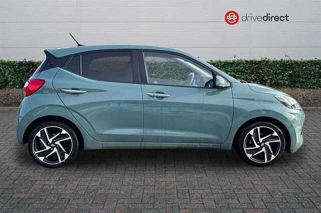 Hyundai i10 1.2 Premium Hatchback 5dr Petrol Manual Euro 6 (s/s) (84 ps)