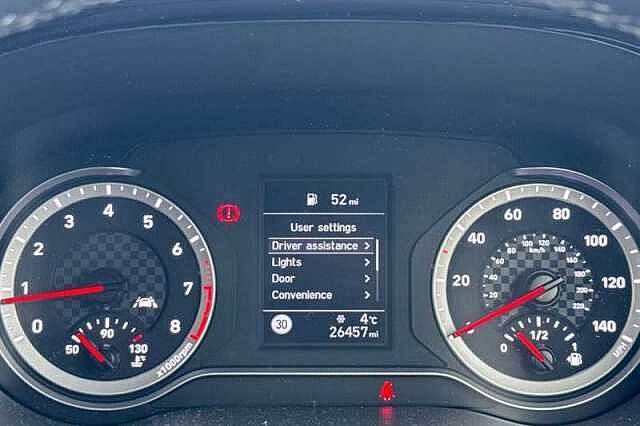 Hyundai i10 1.2 Premium Hatchback 5dr Petrol Manual Euro 6 (s/s) (84 ps)