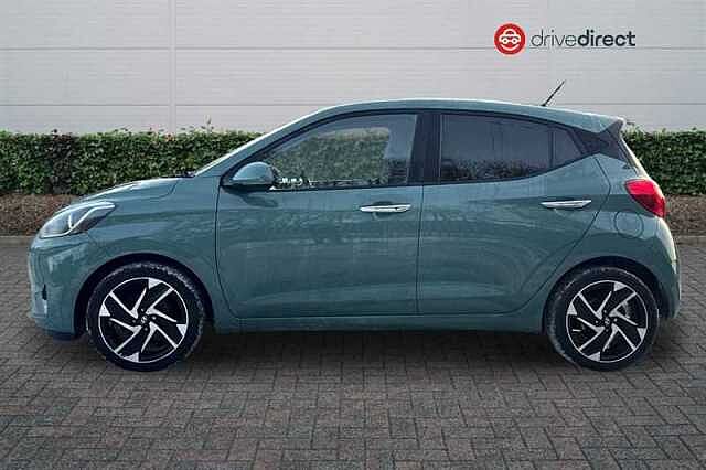 Hyundai i10 1.2 Premium Hatchback 5dr Petrol Manual Euro 6 (s/s) (84 ps)