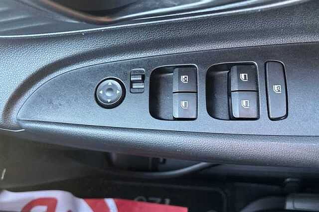 Hyundai i20 1.0 T-GDi Advance Hatchback 5dr Petrol DCT Euro 6 (s/s) (100 ps)