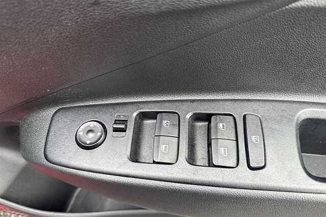 Hyundai I10 1.0 Advance Hatchback 5dr Petrol Auto Euro 6 (s/s) (67 ps) Red