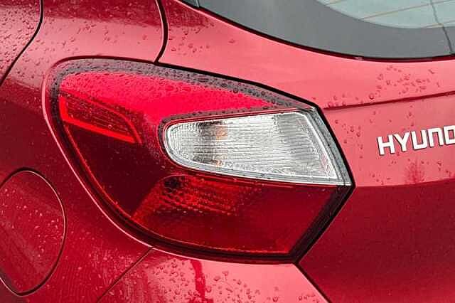 Hyundai I10 1.0 Advance Hatchback 5dr Petrol Auto Euro 6 (s/s) (67 ps) Red