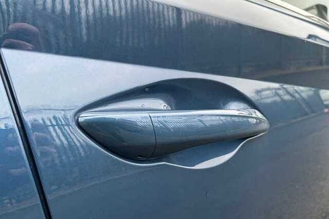 Hyundai i20 1.0 T-GDi Premium Hatchback 5dr Petrol DCT Euro 6 (s/s) (100 ps)