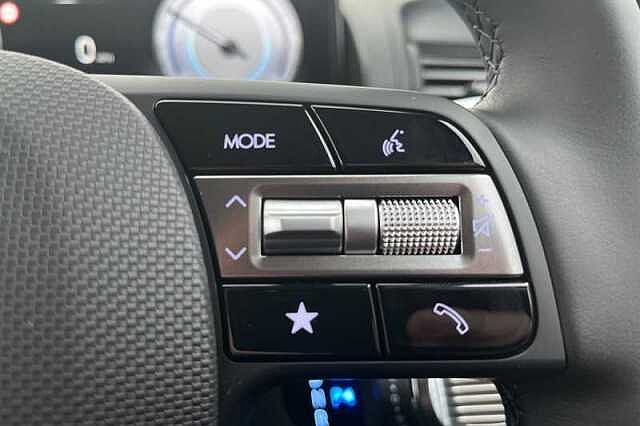 Hyundai INSTER Long Range 49kWh 02 SUV 5dr Electric Auto (115 ps)
