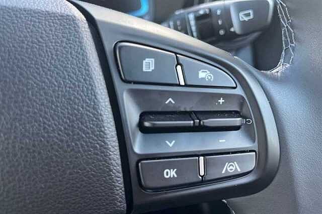 Hyundai I10 1.2 Advance Hatchback 5dr Petrol Auto Euro 6 (s/s) (79 ps) Black