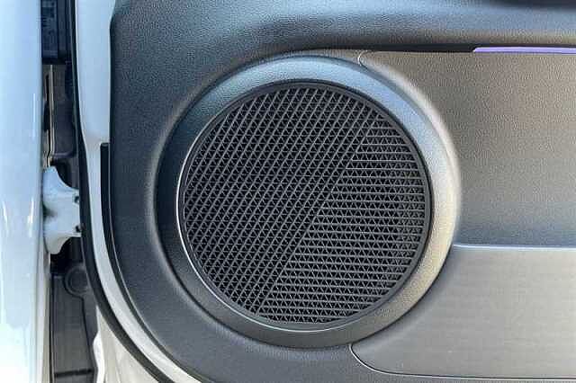 Hyundai INSTER Long Range 49kWh 02 SUV 5dr Electric Auto (115 ps)