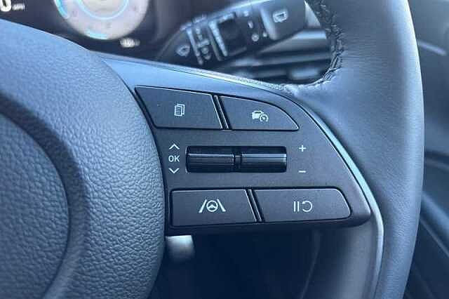 Hyundai BAYON 1.0 T-GDi Tech Line SUV 5dr Petrol DCT Euro 6 (s/s) (90 ps)