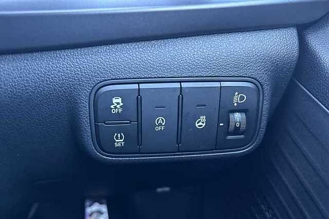 Hyundai BAYON 1.0 T-GDi Tech Line SUV 5dr Petrol DCT Euro 6 (s/s) (90 ps)