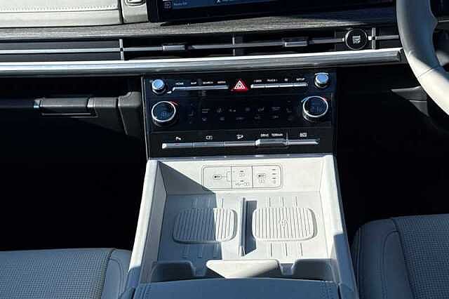 Hyundai SANTA FE 1.6 h T-GDi Premium SUV 5dr Petrol Hybrid Auto 4WD Euro 6 (s/s) (7Seat) (215 ps) Green