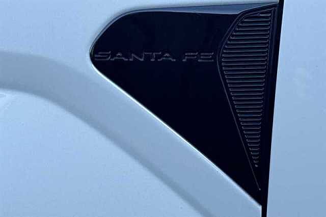 Hyundai SANTA FE 1.6 h T-GDi Premium SUV 5dr Petrol Hybrid Auto 4WD Euro 6 (s/s) (7Seat) (215 ps) Green