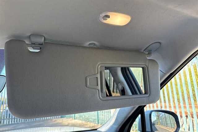 Hyundai SANTA FE 1.6 h T-GDi Premium SUV 5dr Petrol Hybrid Auto 4WD Euro 6 (s/s) (7Seat) (215 ps) Green