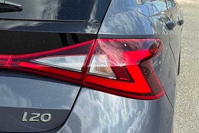 Hyundai I20 1.0 T-GDi MHEV Premium Hatchback 5dr Petrol Hybrid Manual Euro 6 (s/s) (100 ps)