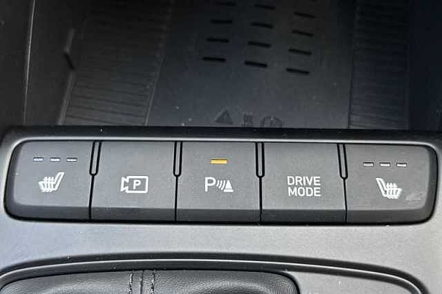 Hyundai I20 1.0 T-GDi Tech Line Hatchback 5dr Petrol DCT Euro 6 (s/s) (90 ps)