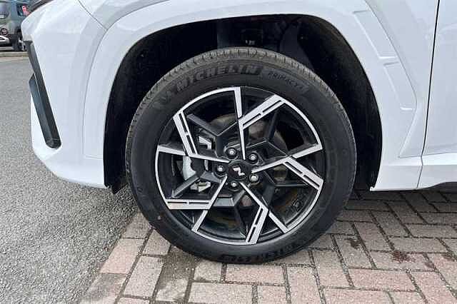Hyundai TUCSON 1.6 T-GDi N Line SUV 5dr Petrol Hybrid Auto Euro 6 (s/s) (215 ps)