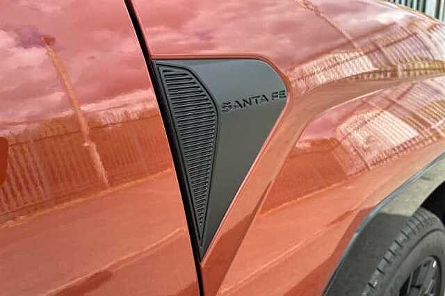 Hyundai SANTA FE 1.6 T-GDi 13.8kWh Calligraphy SUV 5dr Petrol Plug-in Hybrid Auto 4WD Euro 6 (s/s Orange