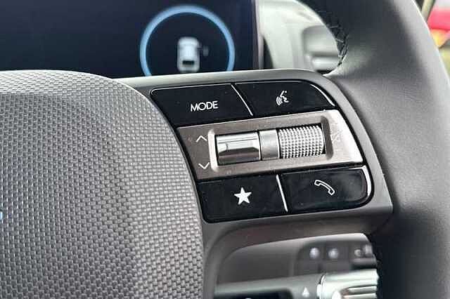 Hyundai INSTER Long Range 49kWh 02 SUV 5dr Electric Auto (115 ps) Yellow