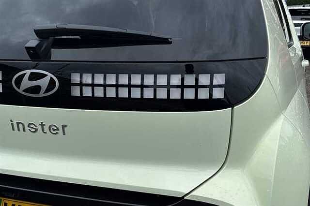 Hyundai INSTER Long Range 49kWh 02 SUV 5dr Electric Auto (115 ps) Yellow