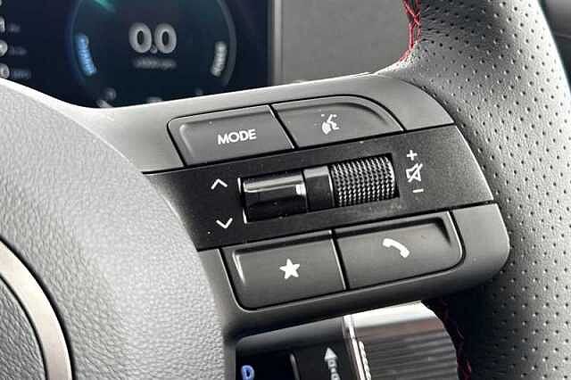 Hyundai TUCSON 1.6T Hybrid N Line Edition SUV 5dr Petrol Hybrid Auto Euro 6 (s/s) (239 ps) Grey
