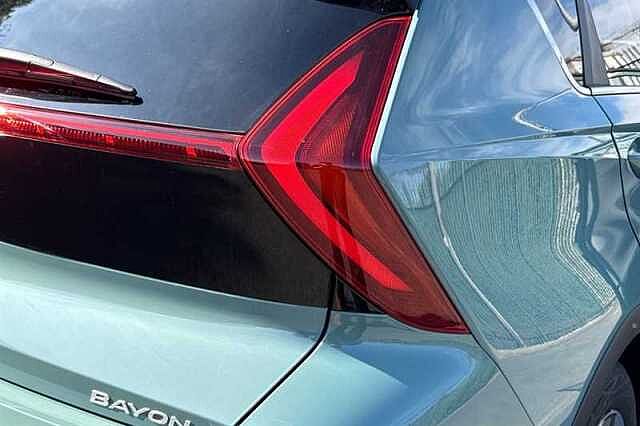 Hyundai BAYON 1.0 T-GDi Tech Line SUV 5dr Petrol DCT Euro 6 (s/s) (90 ps)