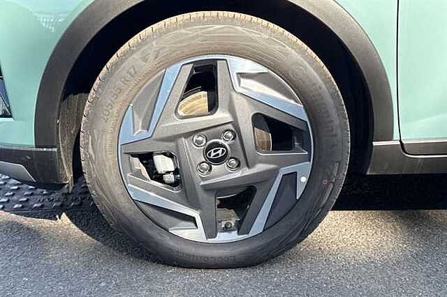 Hyundai BAYON 1.0 T-GDi Tech Line SUV 5dr Petrol DCT Euro 6 (s/s) (90 ps)