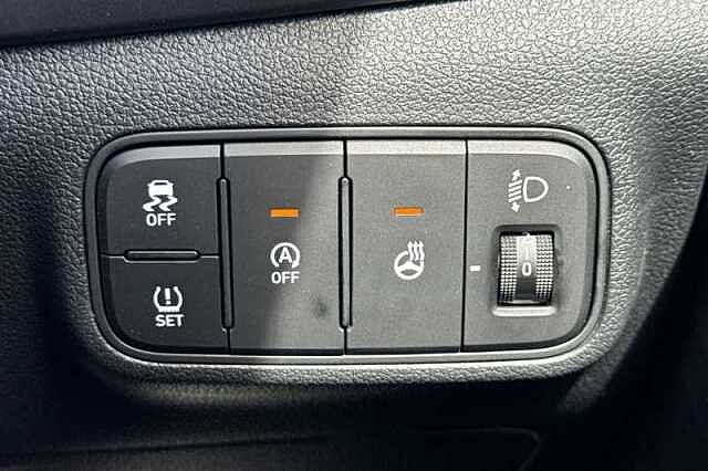 Hyundai BAYON 1.0 T-GDi Black Line SUV 5dr Petrol DCT Euro 6 (s/s) (90 ps)