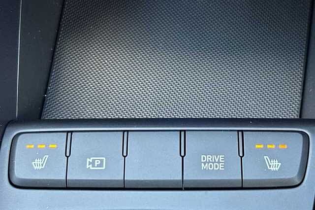 Hyundai BAYON 1.0 T-GDi Black Line SUV 5dr Petrol DCT Euro 6 (s/s) (90 ps)