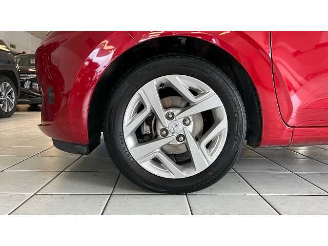 Hyundai i10 1.0 MPi SE Connect 5dr