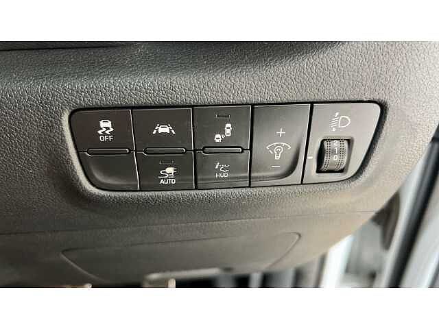 Hyundai Kona 150kW Premium SE 64kWh 5dr Auto
