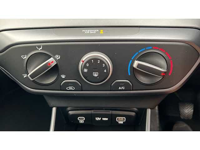 Hyundai I20 I20 1.0T GDi Advance 5dr White