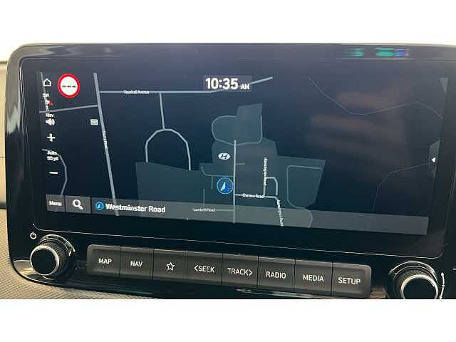 Hyundai KONA 1.6 GDi Hybrid Premium 5dr DCT White