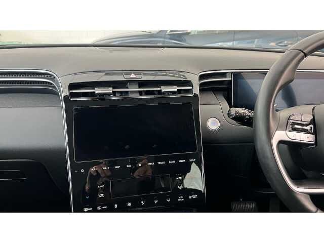 Hyundai TUCSON TUCSON 1.6 TGDi Hybrid 230 Premium 5dr 2WD Auto WHITE
