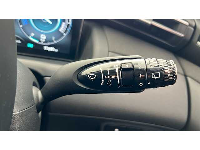 Hyundai TUCSON TUCSON 1.6 TGDi Hybrid 230 Premium 5dr 2WD Auto WHITE