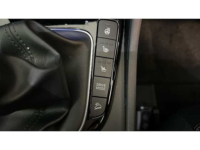 Hyundai TUCSON 1.6 TGDi Ultimate 5dr 2WD WHITE