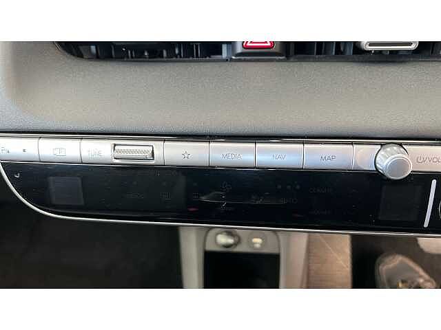 Hyundai IONIQ 5 160kW Premium 73 kWh 5dr Auto White