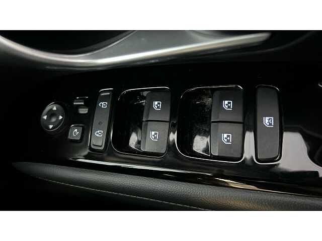 Hyundai Tucson 1.6 TGDi Plug-in Hybrid Ultimate 5dr 4WD Auto