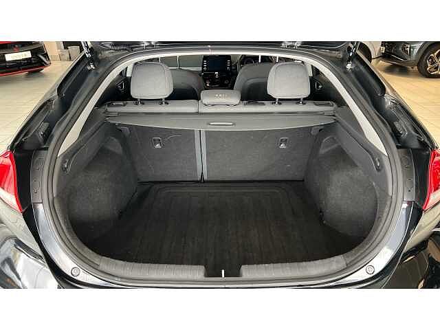 Hyundai Ioniq 1.6 GDi Hybrid SE Connect 5dr DCT
