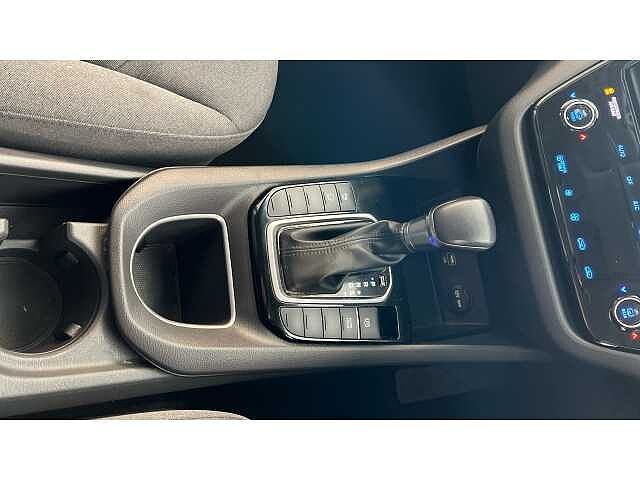 Hyundai Ioniq 1.6 GDi Hybrid SE Connect 5dr DCT
