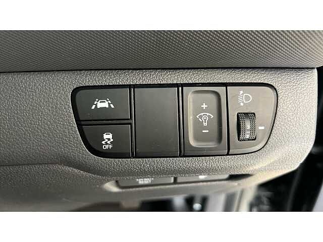 Hyundai Ioniq 1.6 GDi Hybrid SE Connect 5dr DCT