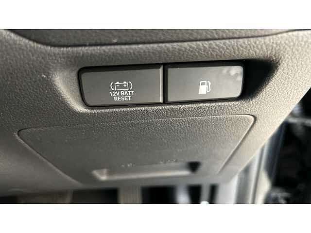 Hyundai Ioniq 1.6 GDi Hybrid SE Connect 5dr DCT