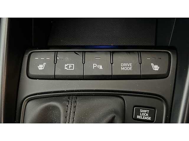 Hyundai i20 1.0T GDi Premium 5dr DCT