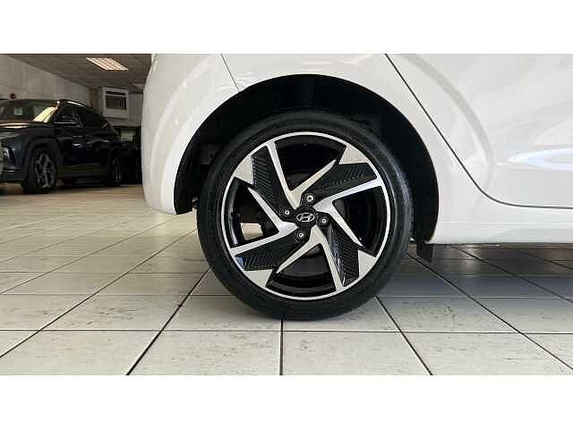 Hyundai i10 1.0 [58] Premium 5dr Auto [Nav]