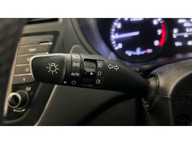 Hyundai I20 1.4 Premium SE Nav 5dr Auto BLUE