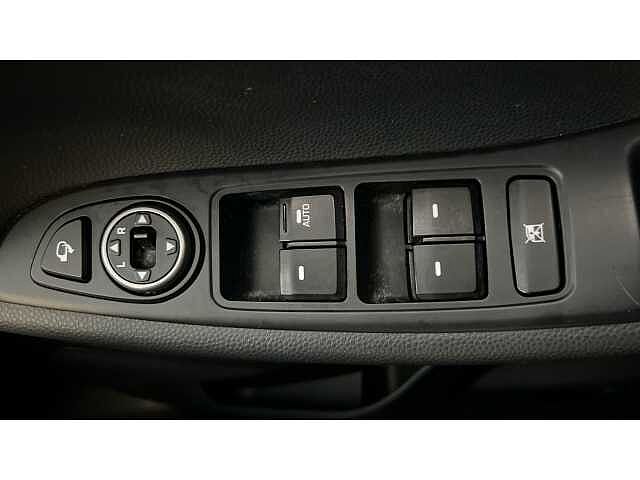 Hyundai I20 1.4 Premium SE Nav 5dr Auto BLUE