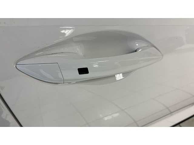 Hyundai BAYON BAYON 1.0 TGDi Ultimate 5dr White