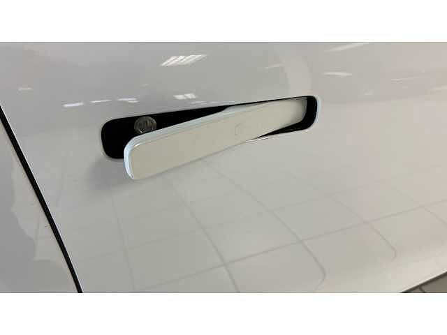 Hyundai IONIQ 6 IONIQ 6 239kW Ultimate 77kWh 4dr AWD Auto White