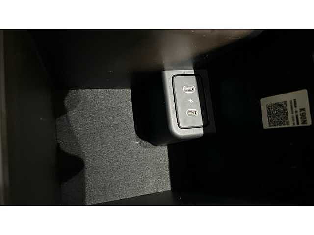 Hyundai IONIQ 6 IONIQ 6 239kW Ultimate 77kWh 4dr AWD Auto White