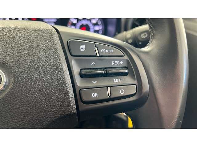 Hyundai I10 I10 1.0 MPi SE Connect 5dr Auto Black