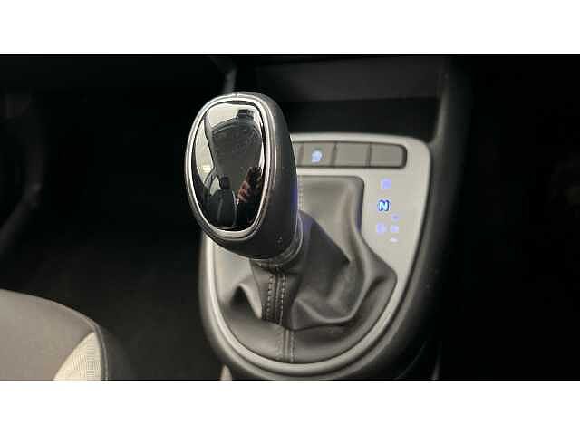 Hyundai I10 I10 1.0 MPi SE Connect 5dr Auto Black