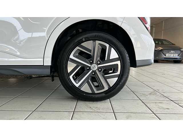 Hyundai KONA KONA 150kW Premium 64kWh 5dr Auto White