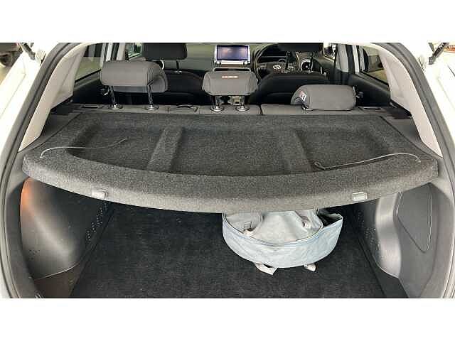 Hyundai KONA KONA 150kW Premium 64kWh 5dr Auto White